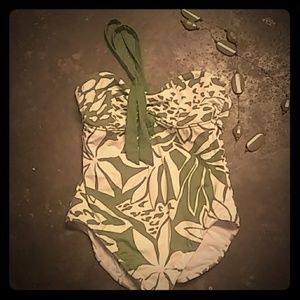Bathing suit